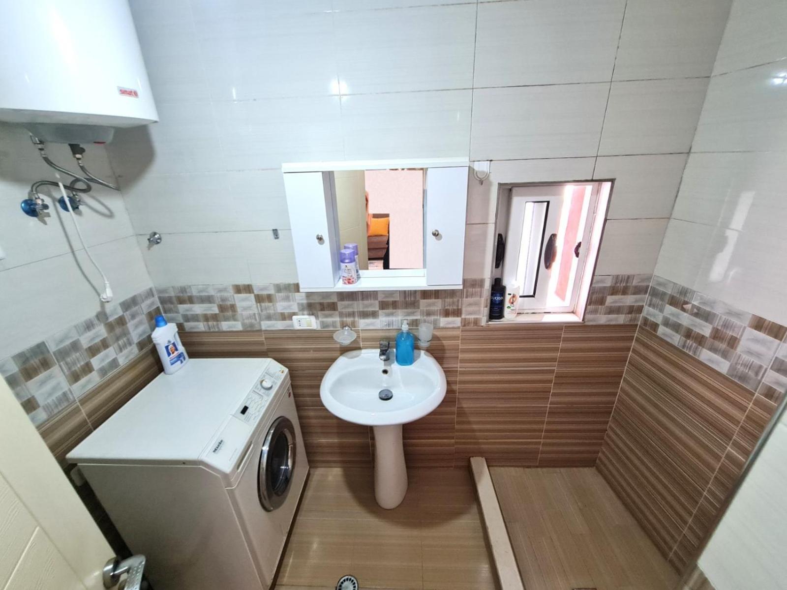 Apartament Property Albania 7 Tirana Zewnętrze zdjęcie